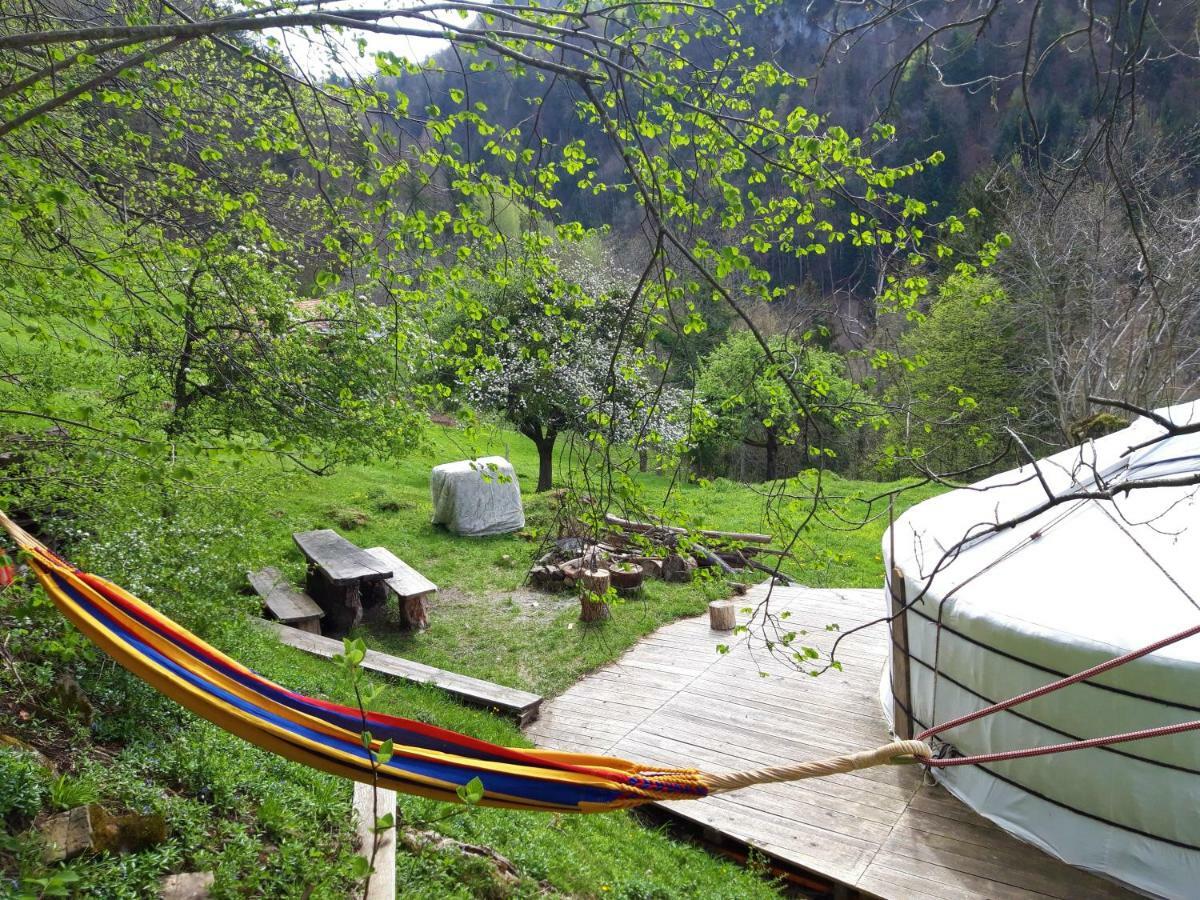 Hotel Panorama Jurte Ueber Dem Uri-See A Sisikon Zewnętrze zdjęcie